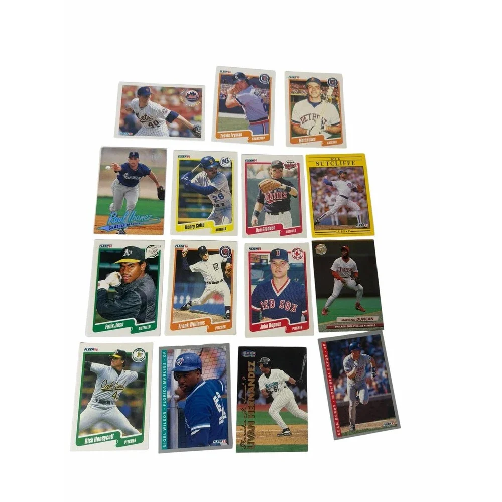 Lot of 22 Assorted 1990s Vintage Baseball Cards